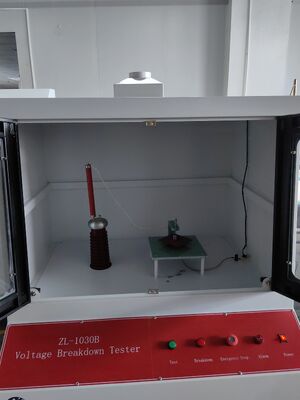 ASTM D149 IEC 60243 Voltage Breakdown Tester Machine Insulation Material Breakdown Voltage Testing Equipment